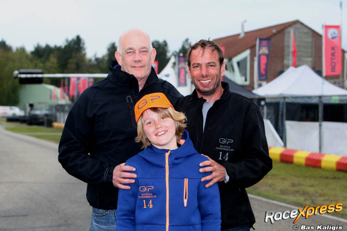 Walter van Lent en Rob Knap met overwinning Roderick Pikker 